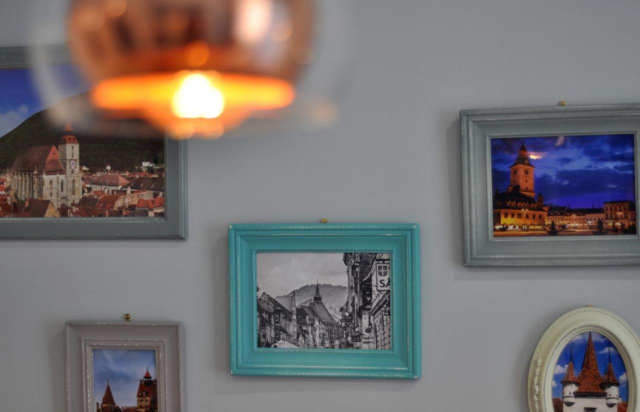 בראשוב Black Gate - 2 Bedroom Apartment In The Heart Of Old Town With Free Private Secured Parking מראה חיצוני תמונה